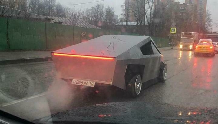 tesla cybertruck rusia