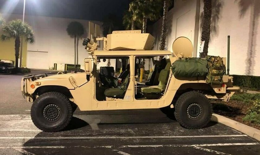 Cu cât se vinde un Humvee care a aparținut armatei americane - VIDEO