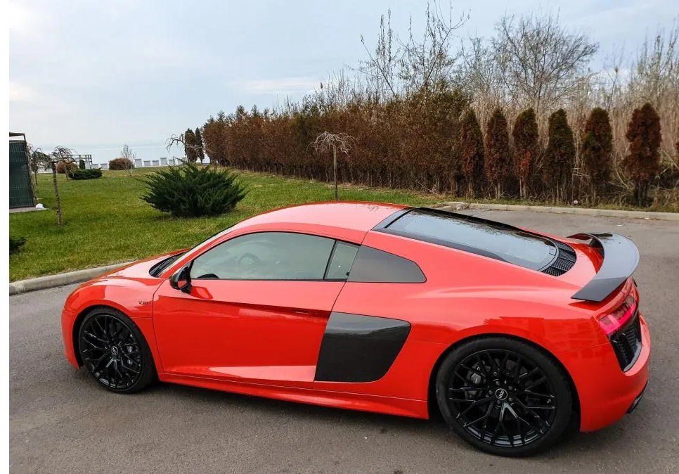 Cât costă cel mai scump Audi R8 scos la vânzare pe autovit.ro