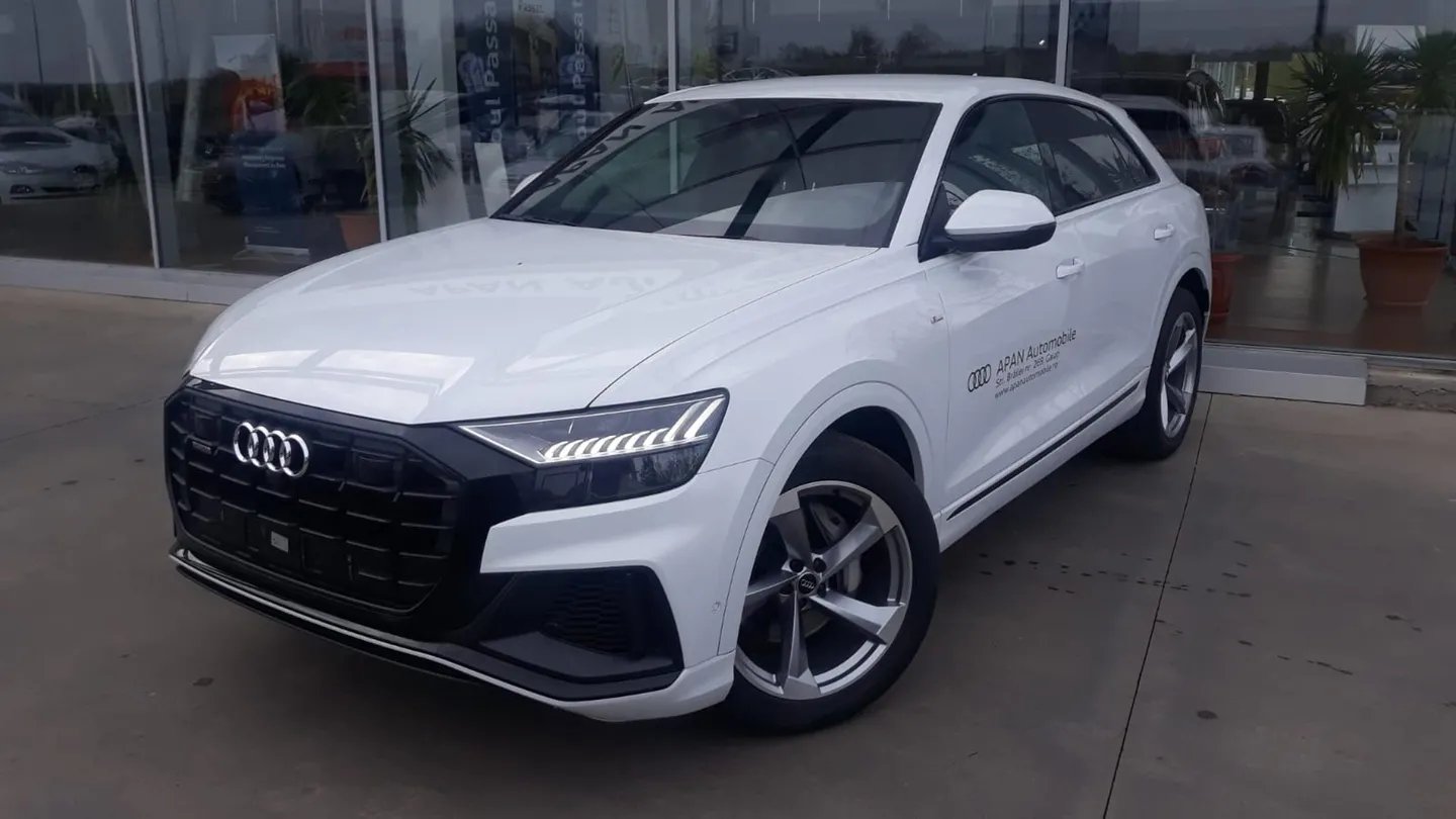 Audi Q8 masina din executari silite