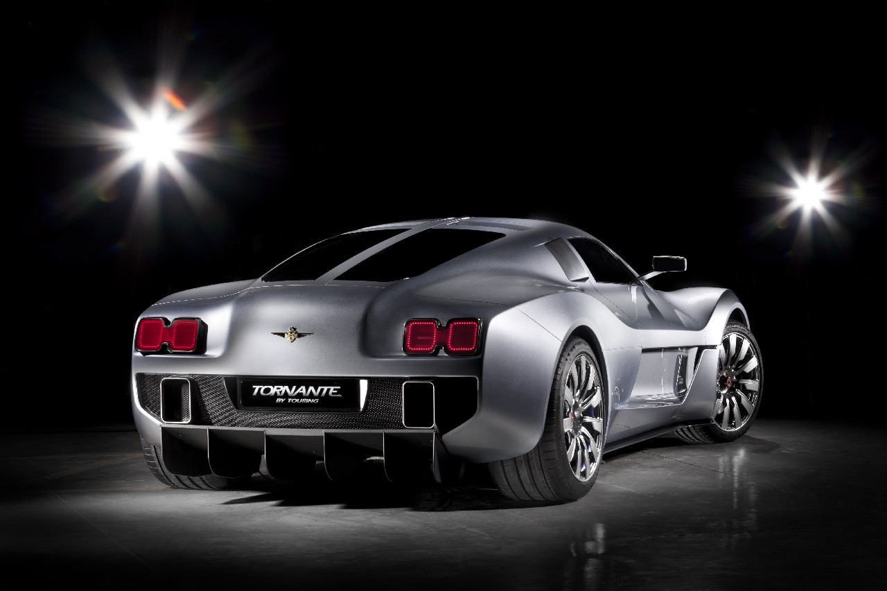 Gumpert Tornante are un design exterior elaborat, fiind mai elegant decat Apollo