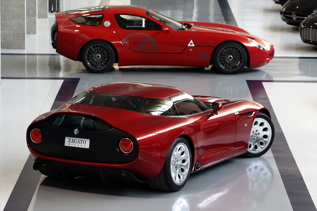 Zagato TZ3 Stradale presupune destule modificari stilistice fata de TZ3 Corsa