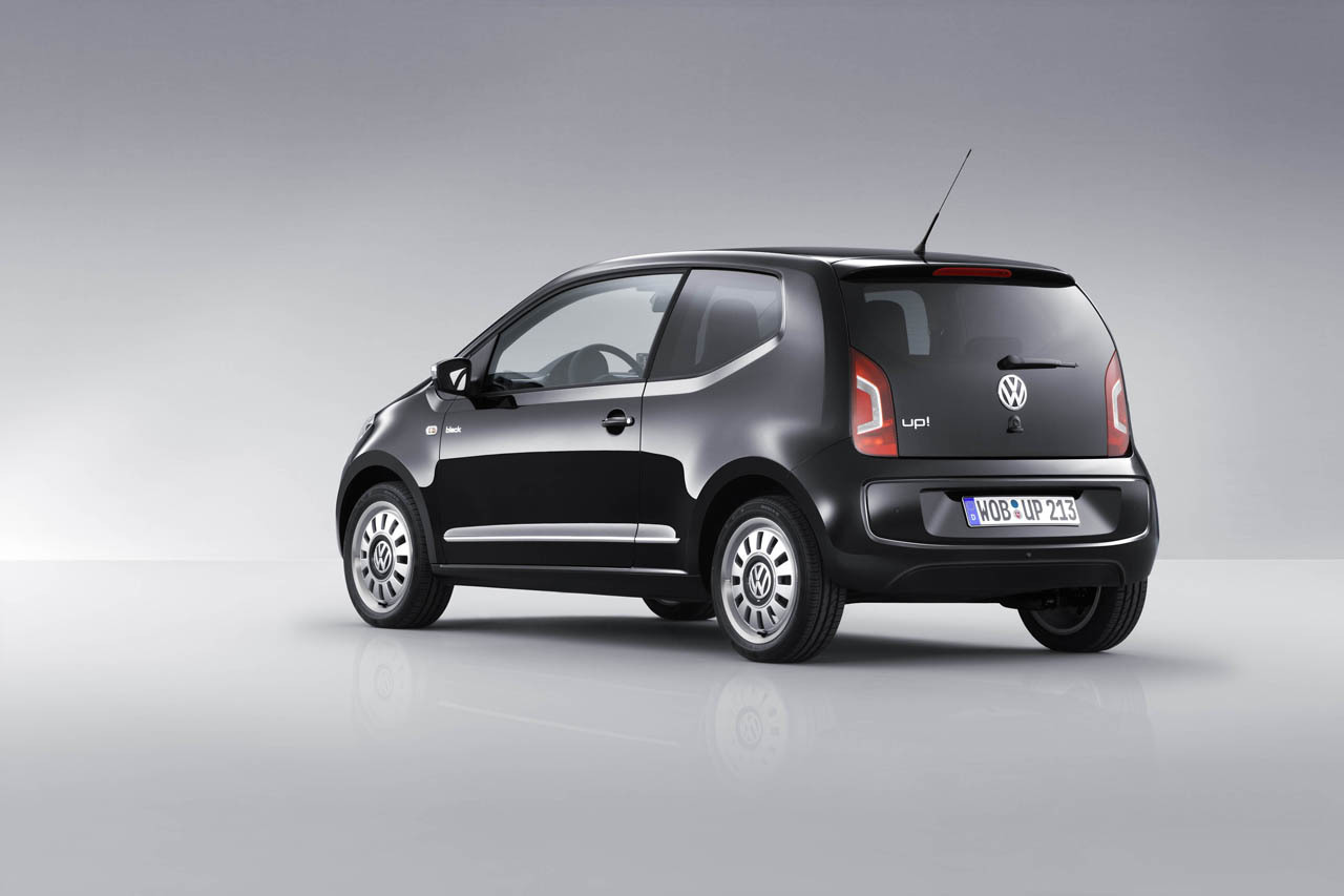 Volkswagen Up! are un stil simplist, dar mizeaza si pe detalii high-tech sau dinamice