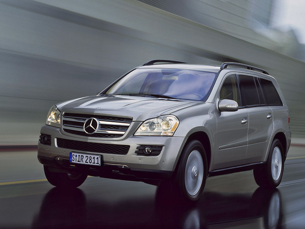 Mercedes GL: 90% posesori bărbaţi