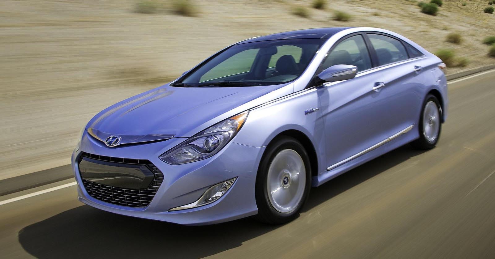 Coreenii le-au luat-o inainte nemtilor: Hyundai Sonata Hybrid a fost deja lansat in USA