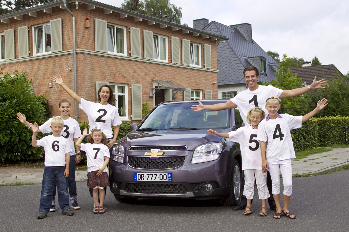 Interiorul lui Chevrolet Orlando ofera 7 locuri comode, fiind o buna masina de familie