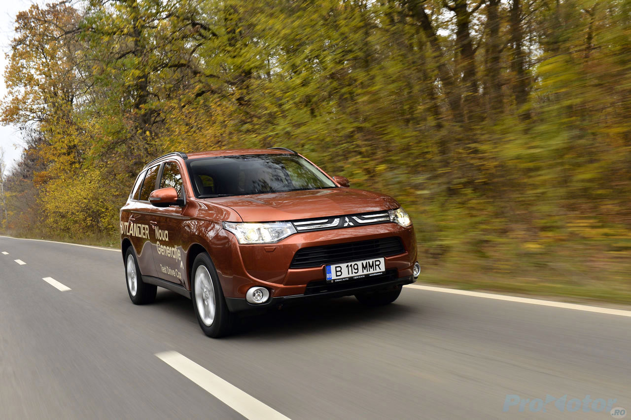 Mitsubishi Outlander 2013