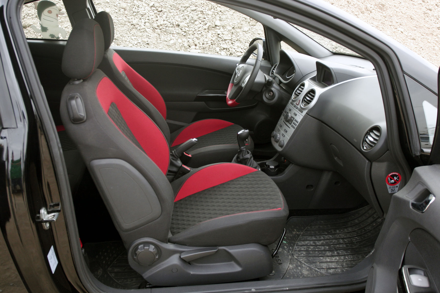 Scaune sport, dar totusi nu Recaro