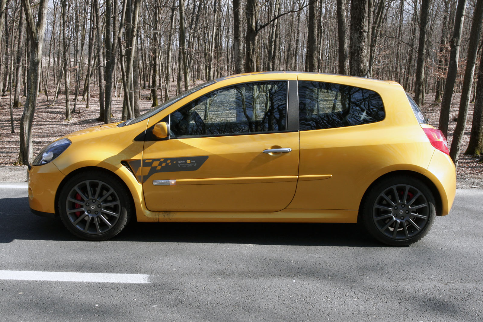 Clio R27 - super surpriza