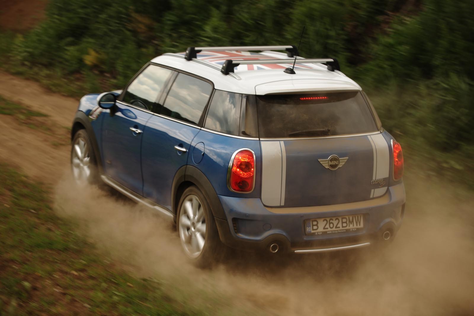 Singurul inconvenient al lui Mini Countryman Cooper SD este zgomotul nesportiv al motorului