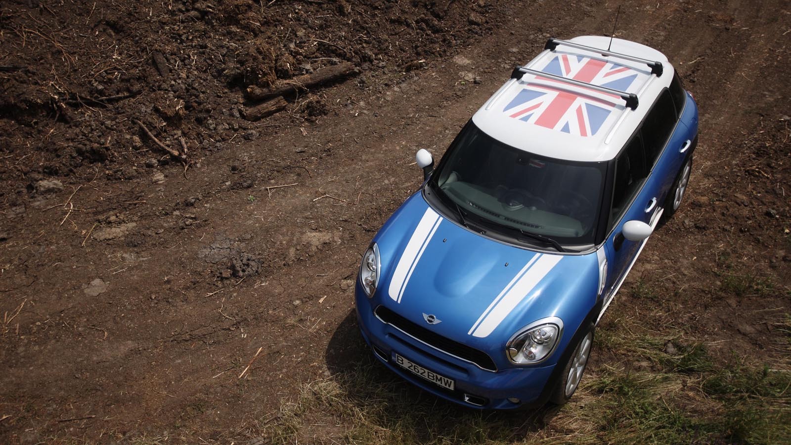 Mini Countryman ofera foarte multe accesorii de personalizare a masinii