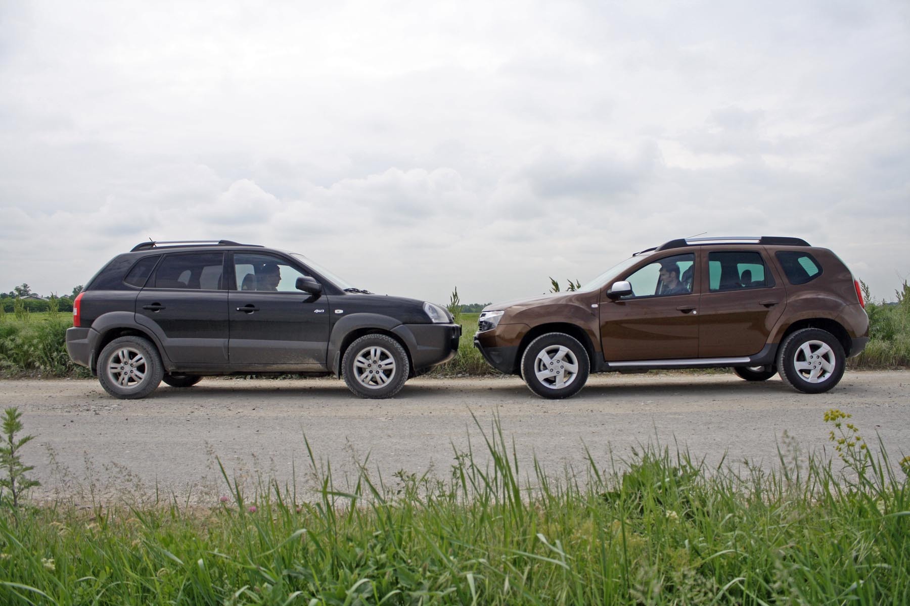 Dacia Duster si Hyundai Tucson sunt foarte asemanatoare dimensional