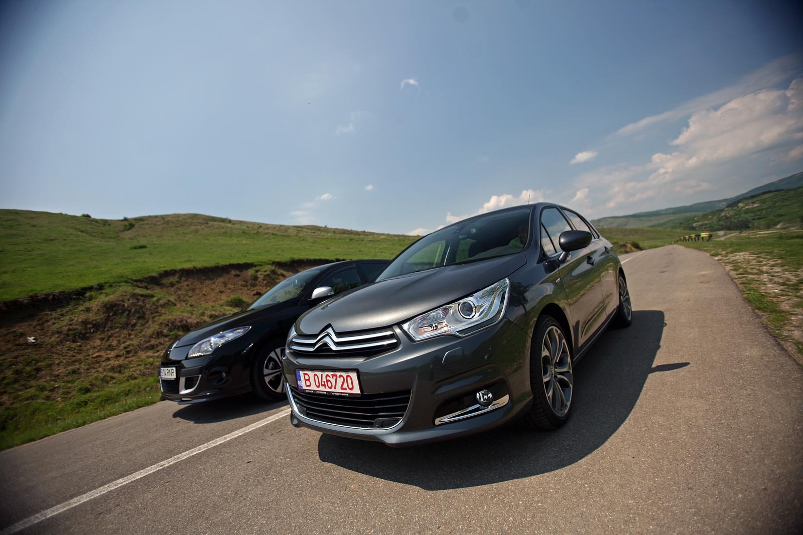 Citroen C4 e-HDi anunta un consum mediu de 4,2 litri/100 km, mai bun decat versiunea manuala