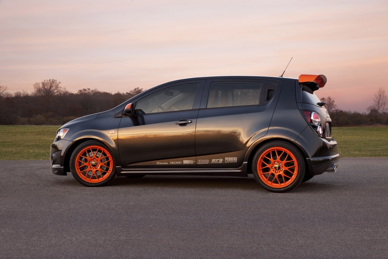 Chevrolet Sonic Z-Spec Concept ne arata potentialul pe care il are Aveo ca hot hatch