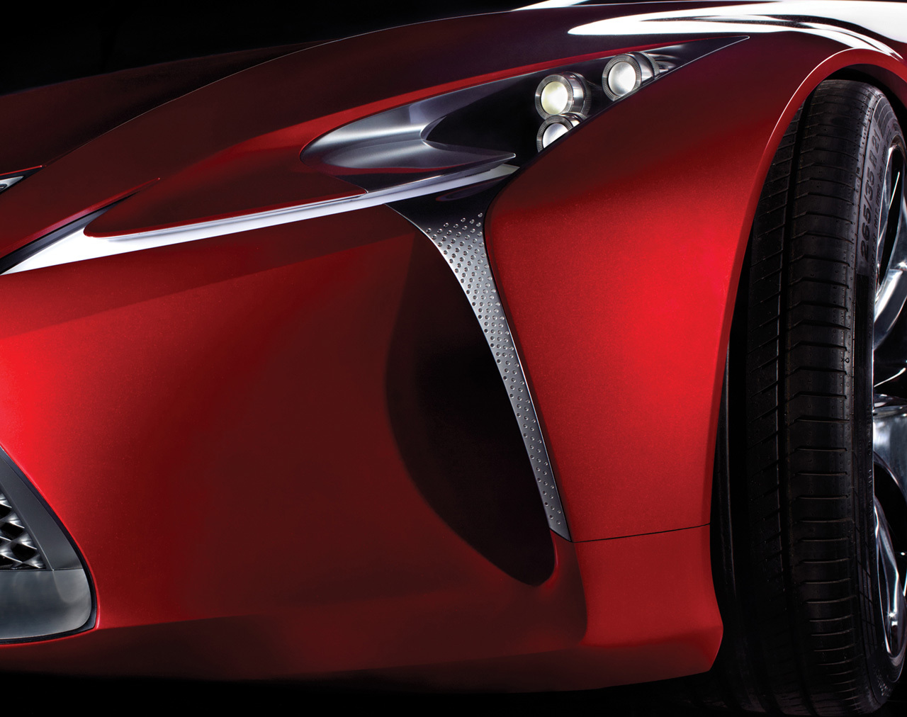 Lexus LF-LC concept promite un design cu detalii complexe