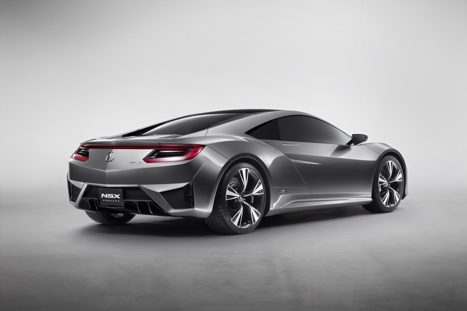 Acura NSX are sistem de propulsie hibrid Sport Hybrid SH-AWD